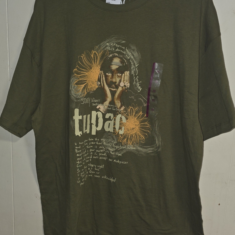 New W/tags Tupac T-Shirt Grapic Olive Green Stary Night